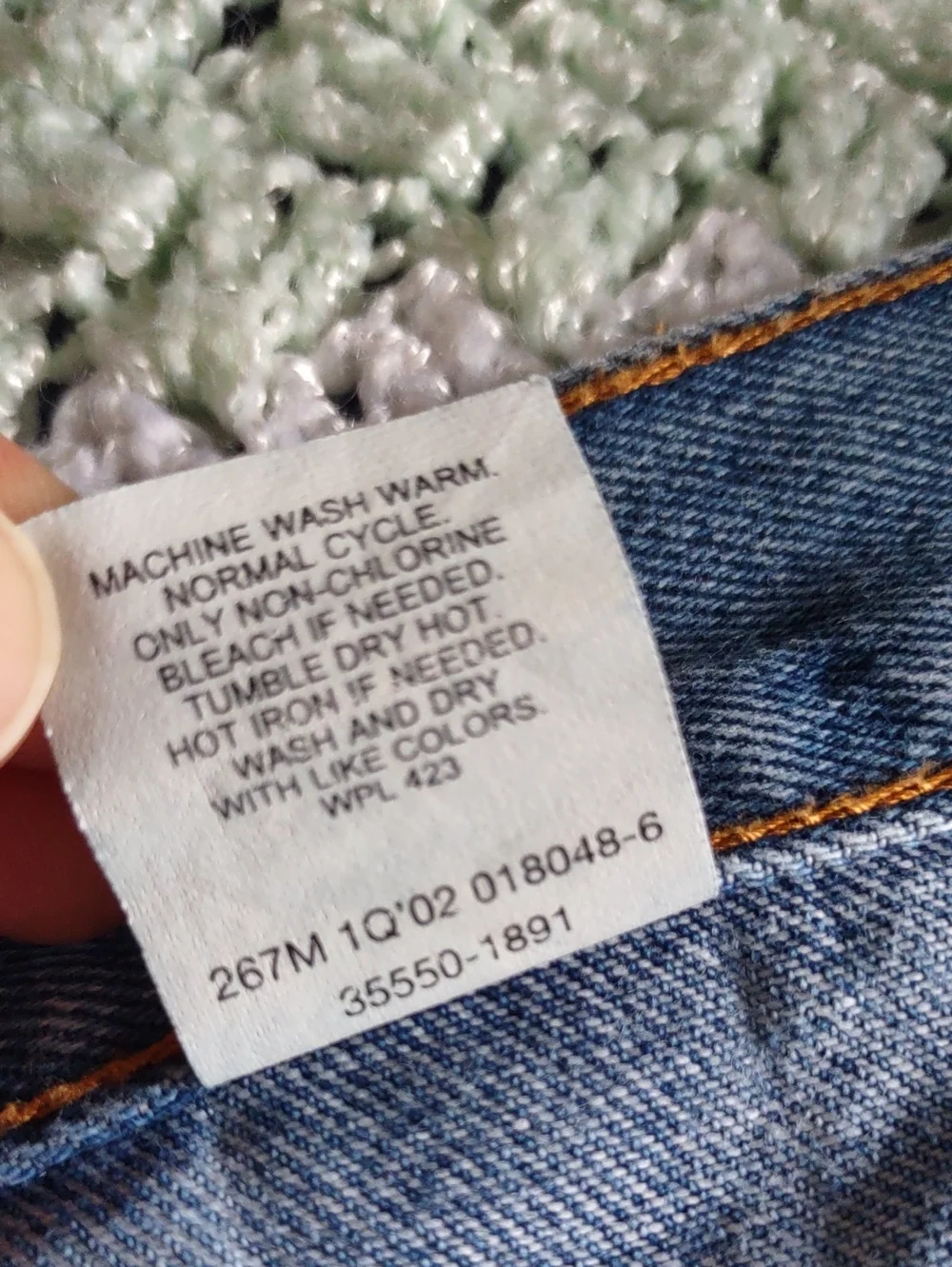 Levi's Size 34 550 Relaxed Fit Blue Jean Shorts